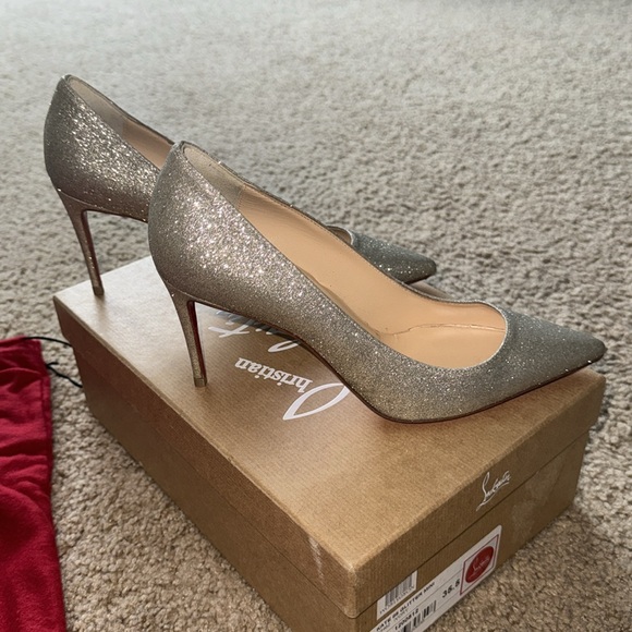 Christian Louboutin Kate Glitter Pointed Toe Pump - Picture 2 of 8